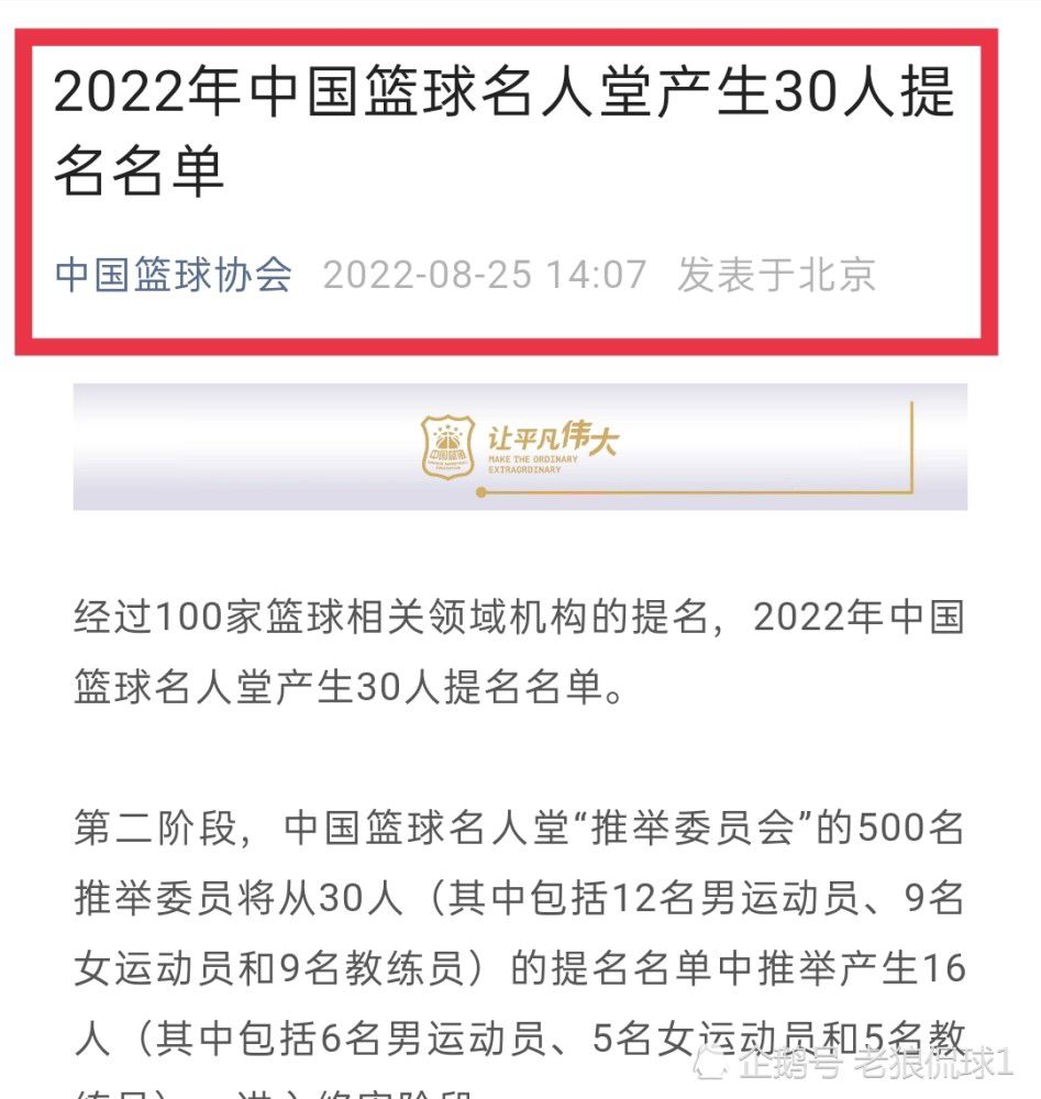 进入游戏后，真人大小的黑暗武士就站在你面前，举起他手中的光剑，扑面的杀气让你会不自觉地开启战斗模式，拿起手中按照1:1比例打造的光剑控制器，随时准备好一场厮杀